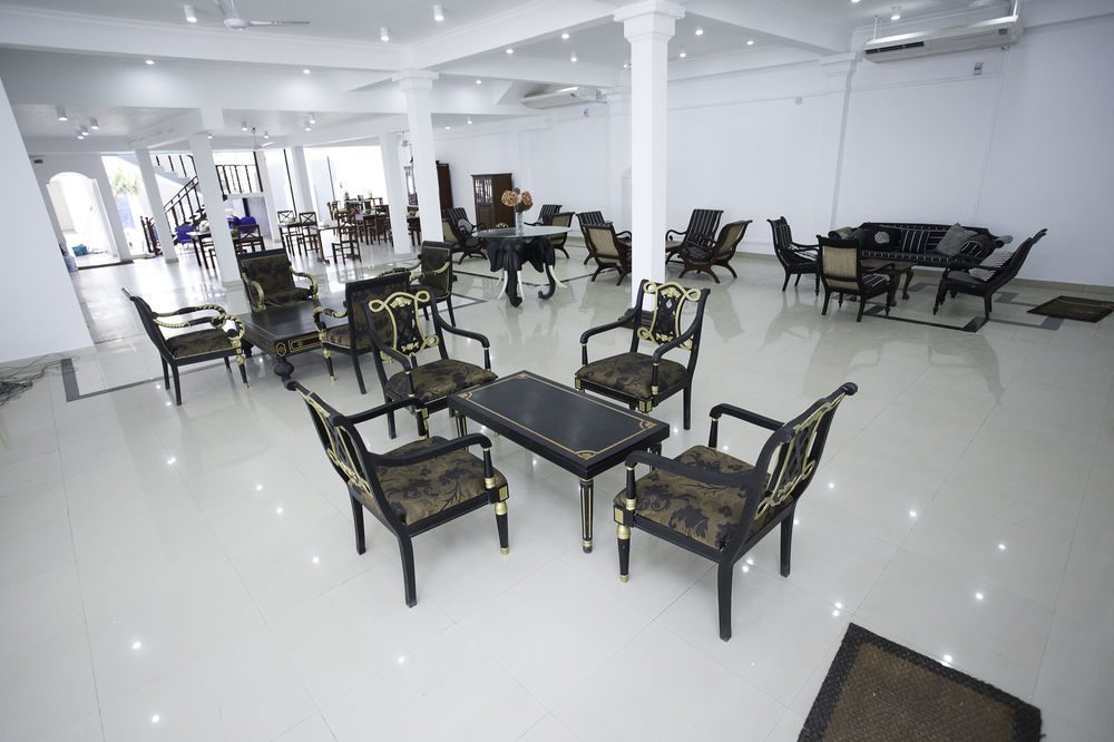 Sea Port Hotel Negombo