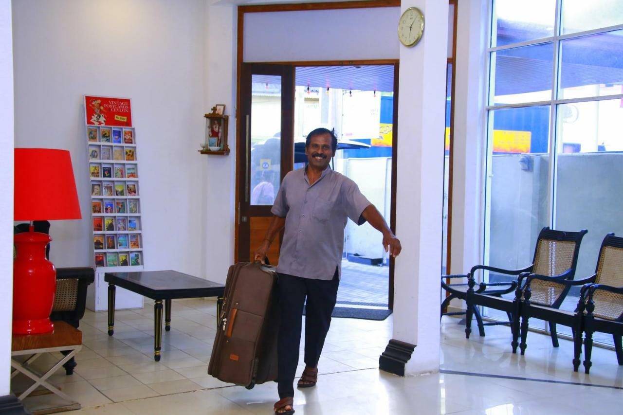 Hotel Sea Port Negombo